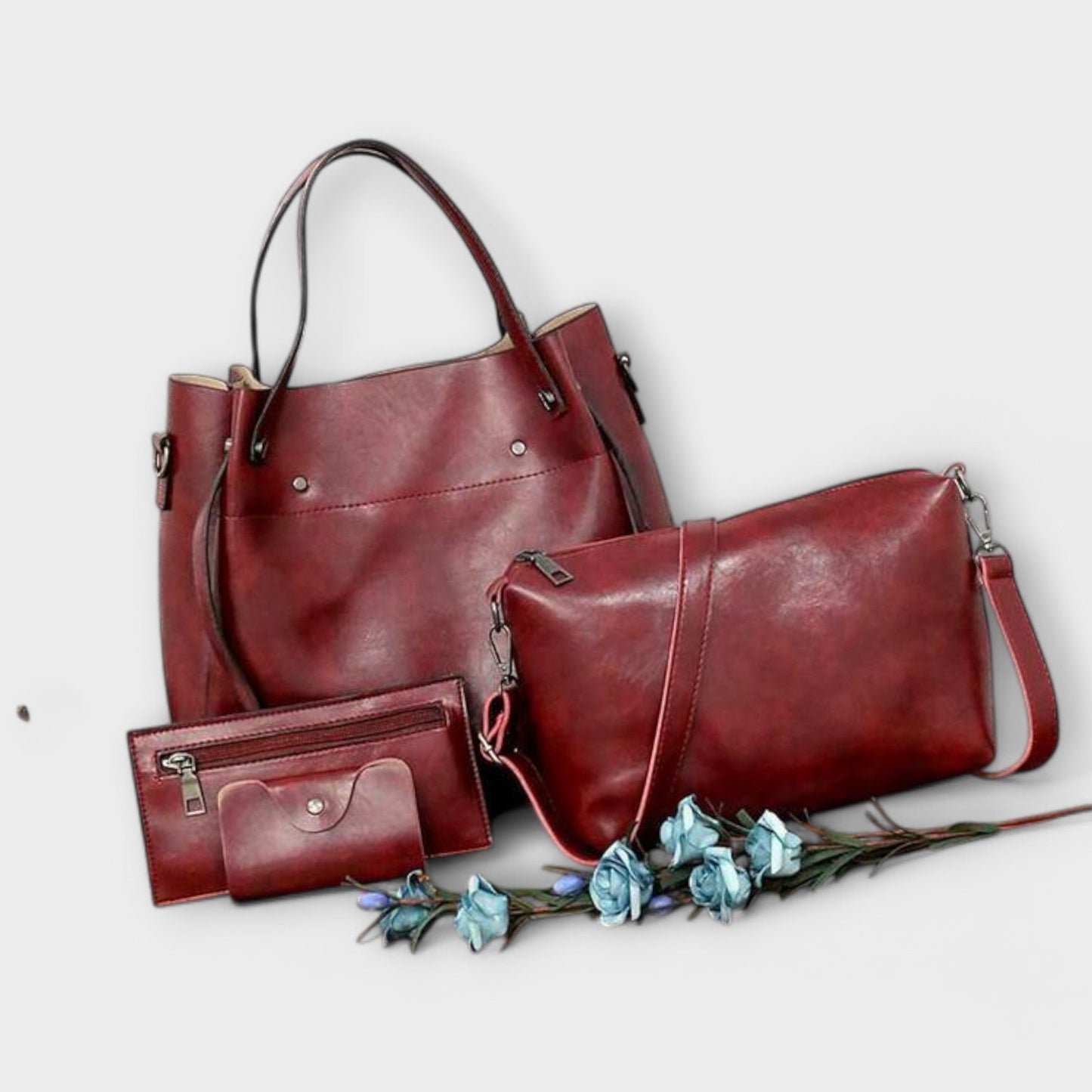 Lora. - Set of 4 Vintage Bags