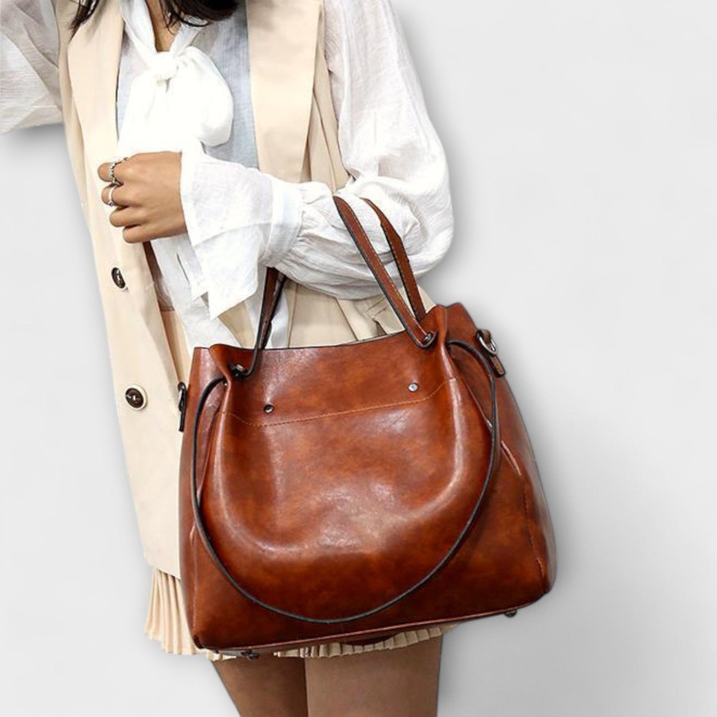 Lora. - Set of 4 Vintage Bags
