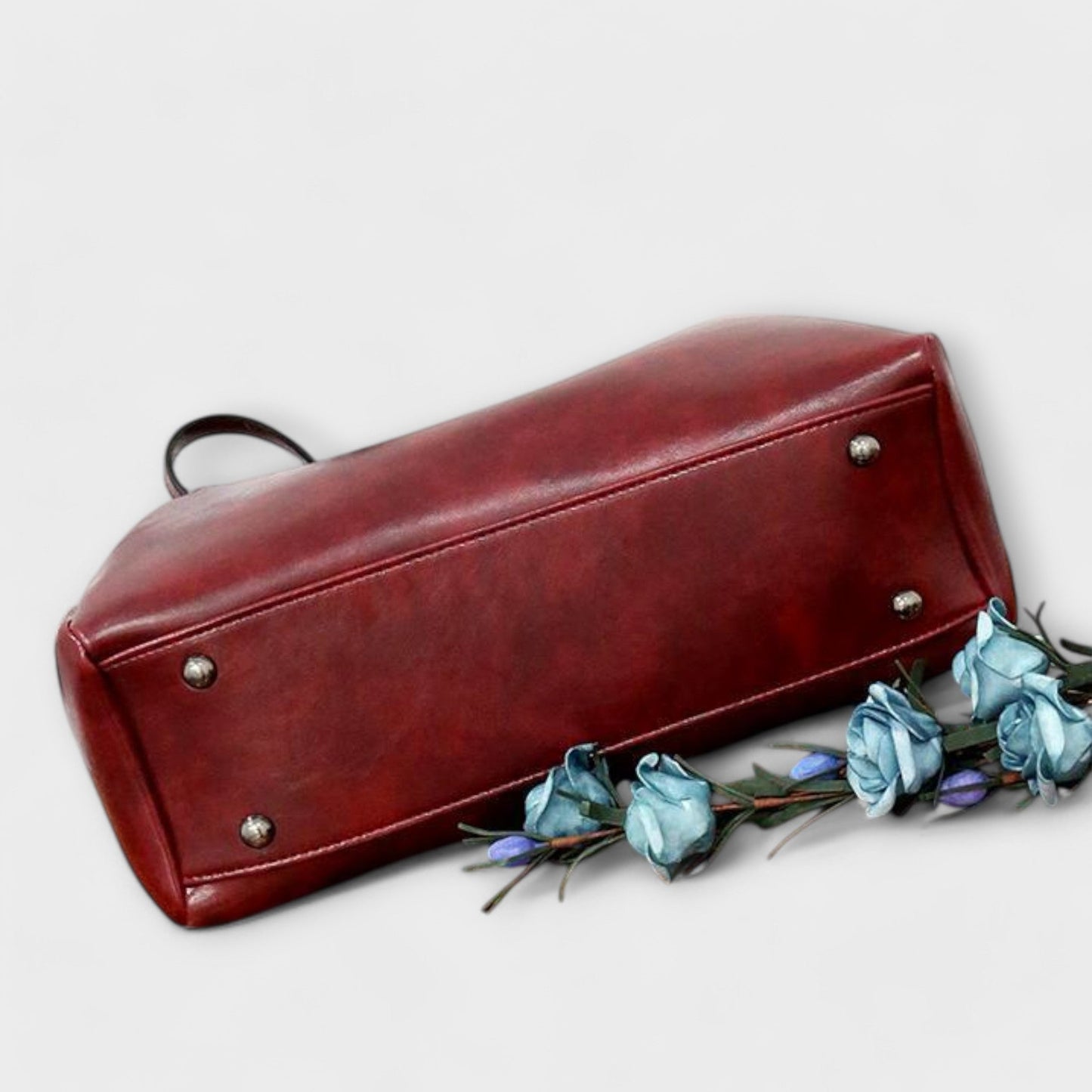 Lora. - Set of 4 Vintage Bags