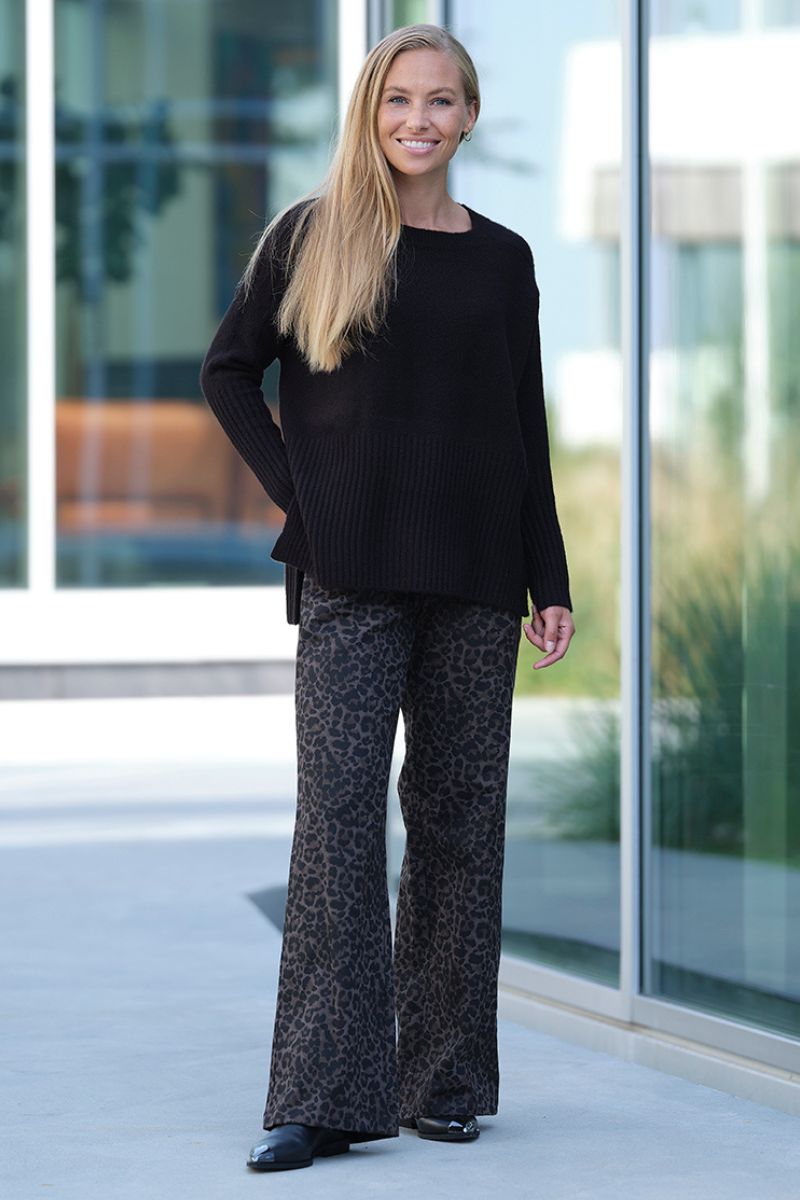 Anna Leopard Print Pants | Prepair