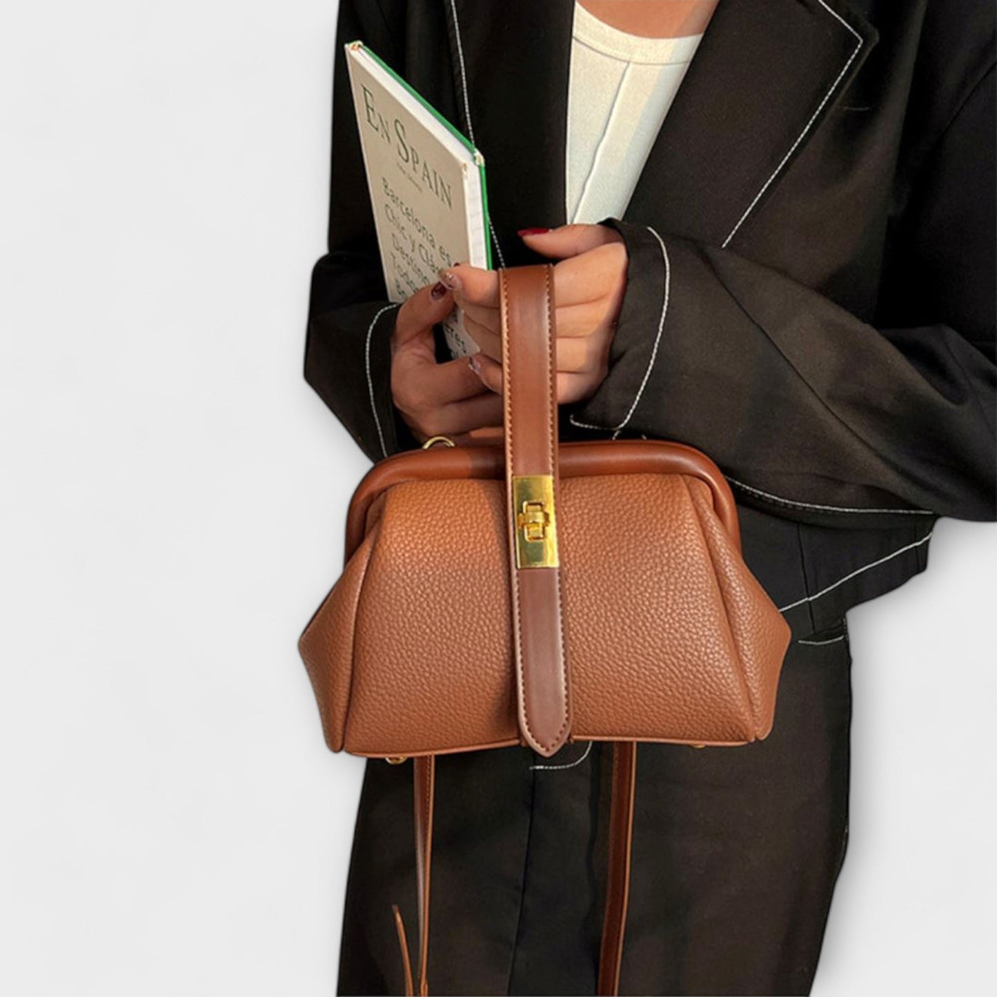 Lora - Vintage-Inspired Bag