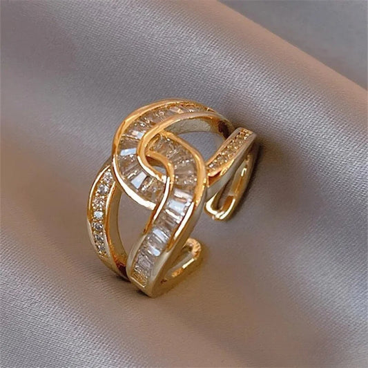 Chic Knotted Ring