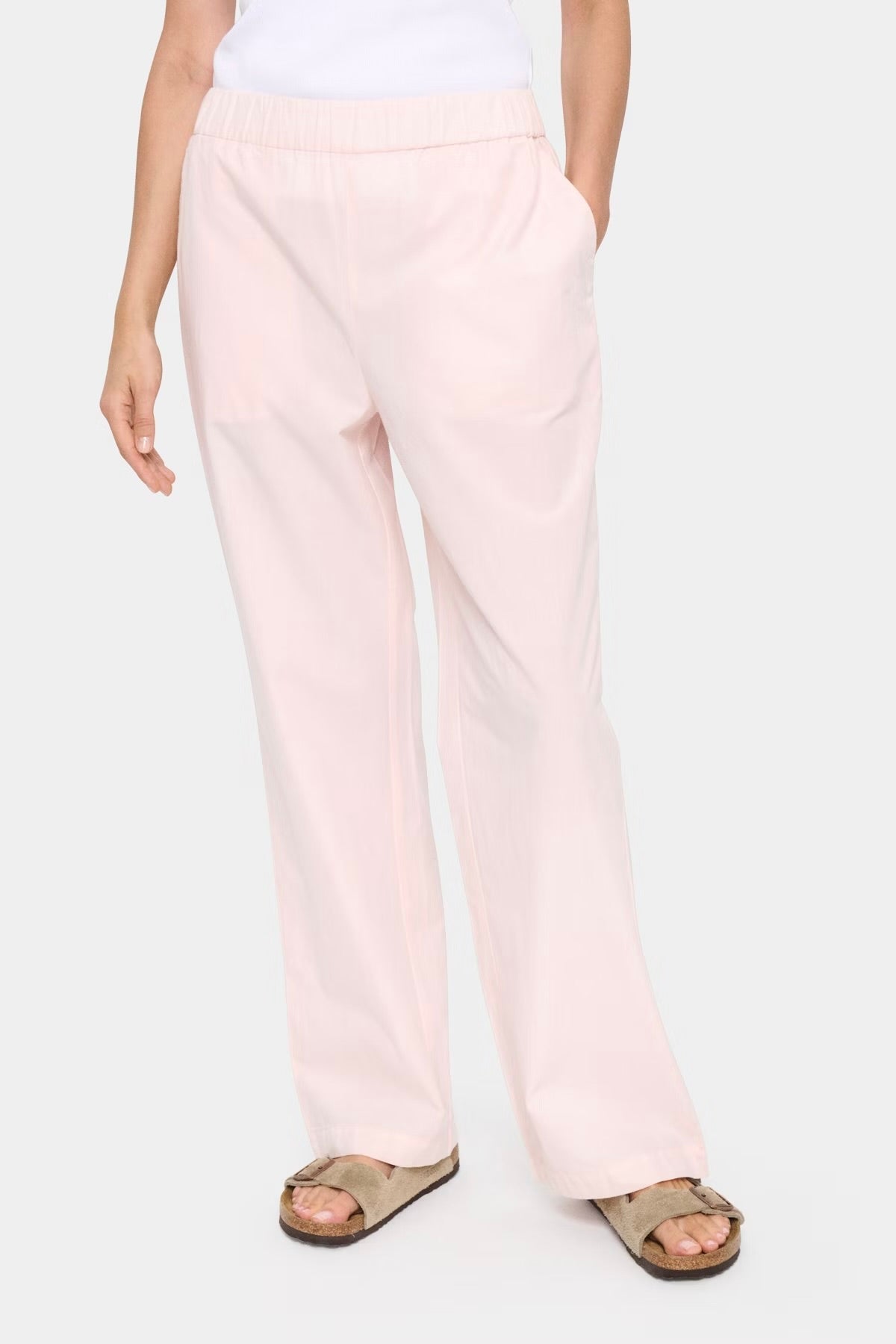 Findresz Bukser | Sepia Rose | Bukser fra Saint Tropez" 

Rewritten: "Findresz Trousers | Sepia Rose | Saint Tropez Collection
