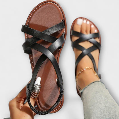 "Deborah - Dame Sandaler med Let Krydsrem" could be rewritten as "Deborah - Kvindelige Sandaler med Behagelig Krydsrem".