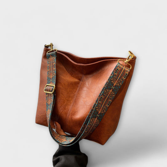 Lora - Chic Vintage Handbag