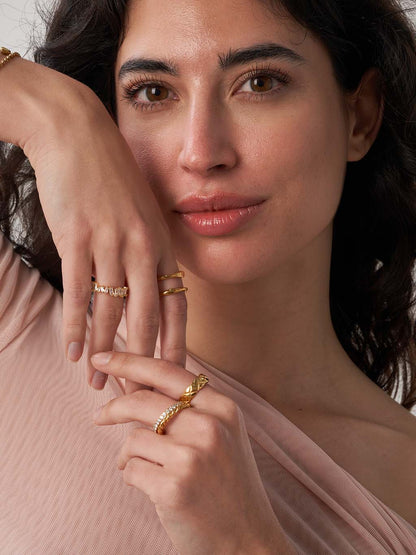 TAZALYETTE™ – Diamond Ring in 18K Gold