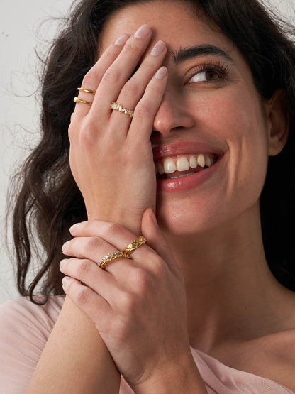 TAZALYETTE™ – Diamond Ring in 18K Gold