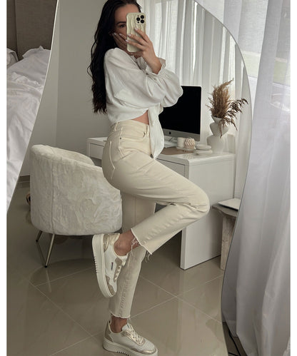Diona | White