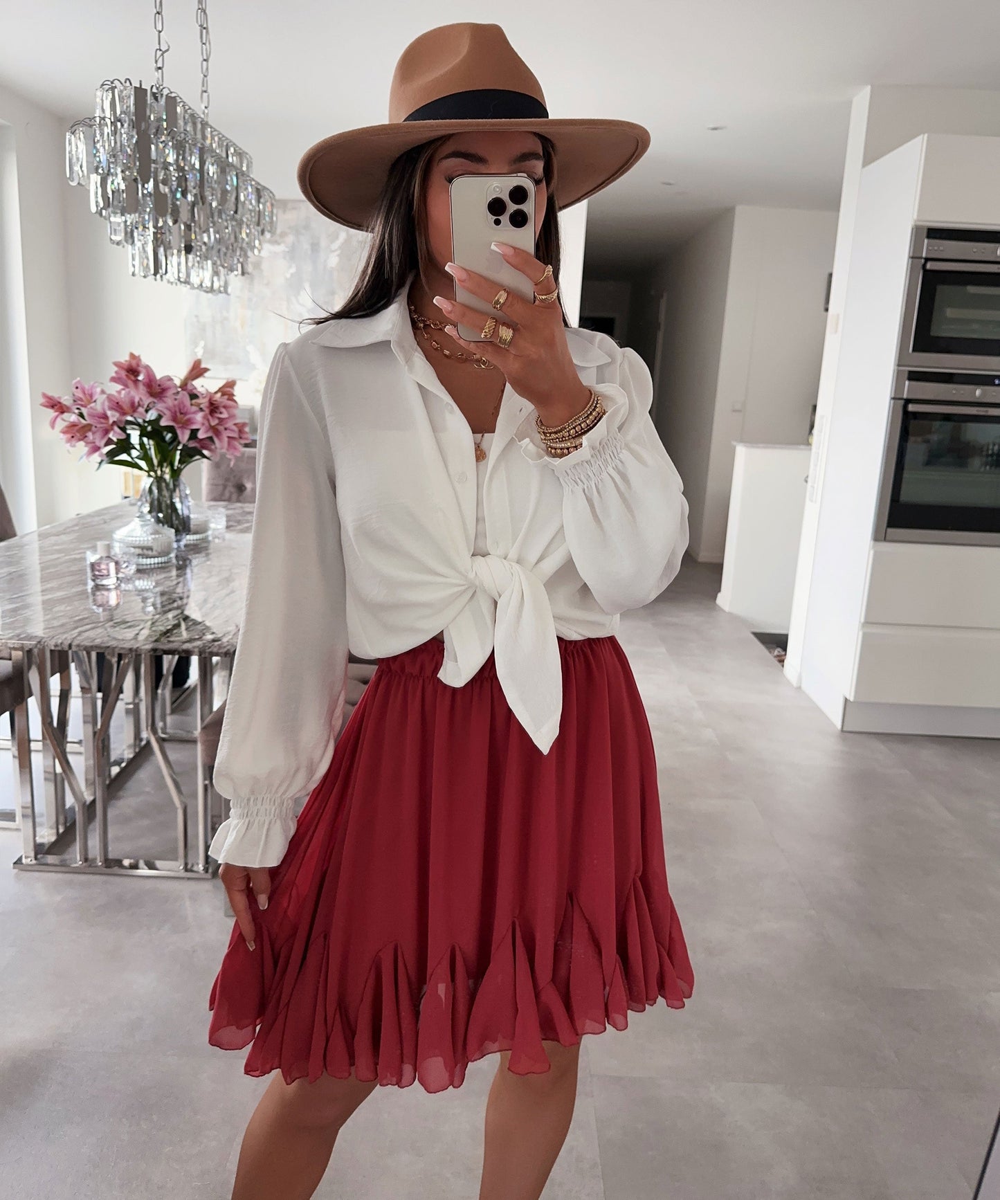 Diona | White
