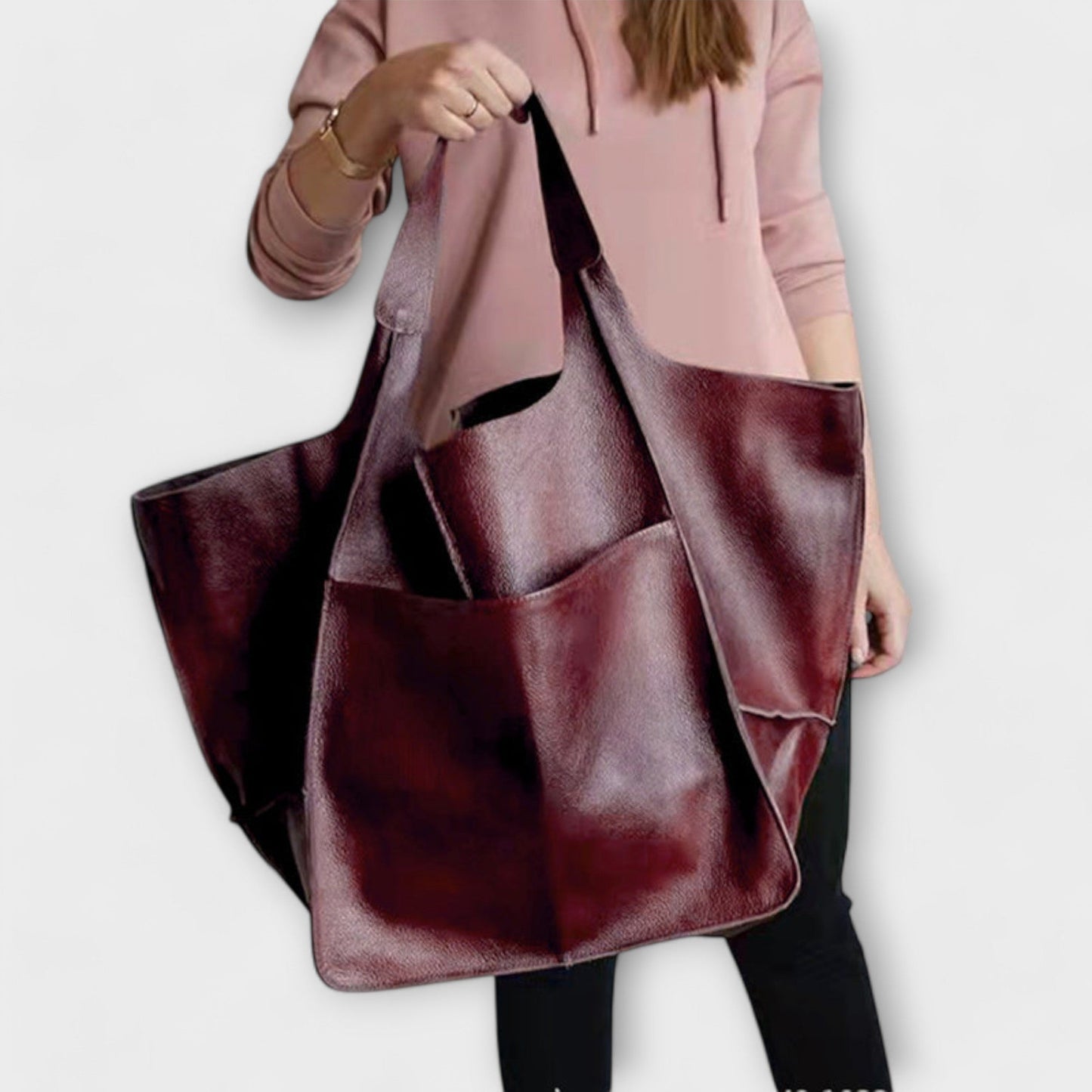 Lora. - Oversized Weekend Bag