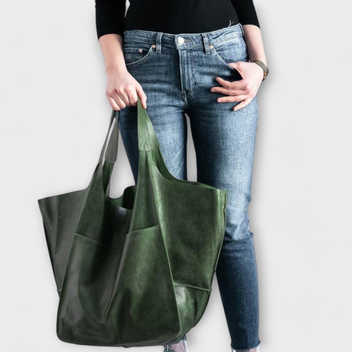 Lora. - Oversized Weekend Bag